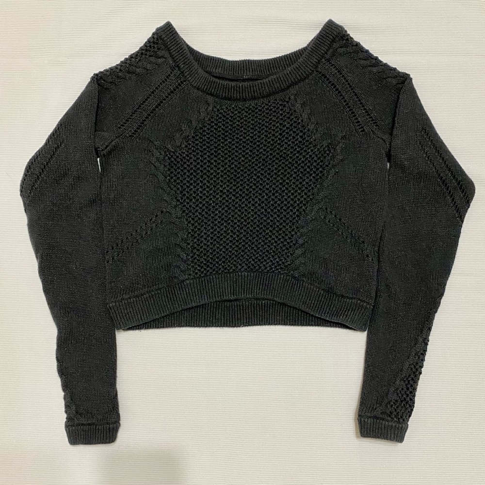 Lululemon Be Present Cropped Pullover Sweater - image 1